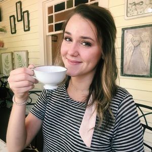 Meet your Posher, Natalie